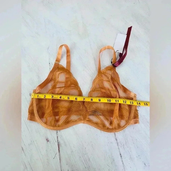 Free People The Underargument You Are Important Plunge Bra Size 36DD NWT $165 - Picture 12 of 16